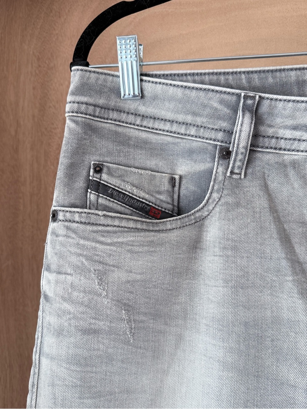 Diesel Buster Slim Tapered Jeans R99J6 Grey Stretch Men's W33 L32 NWT - Picture 2 of 16